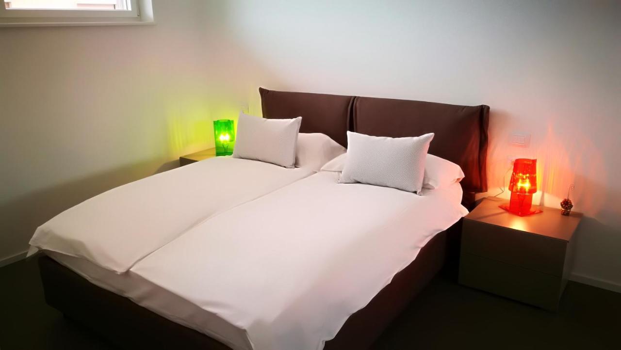 Suite Laura - Torri Del Benaco Exteriér fotografie